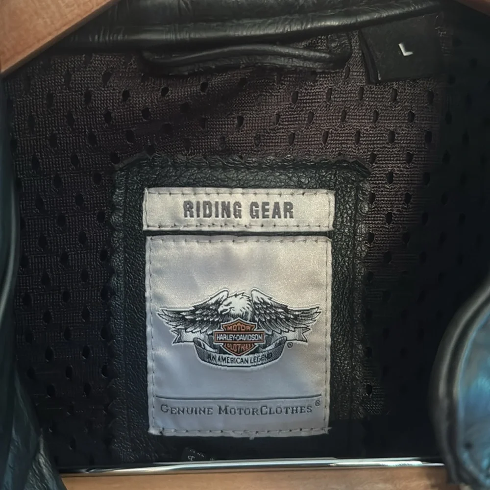 Harley-Davidson Women's Embroidered detailed with studs Black Leather Jacket - Picture 6 of 6